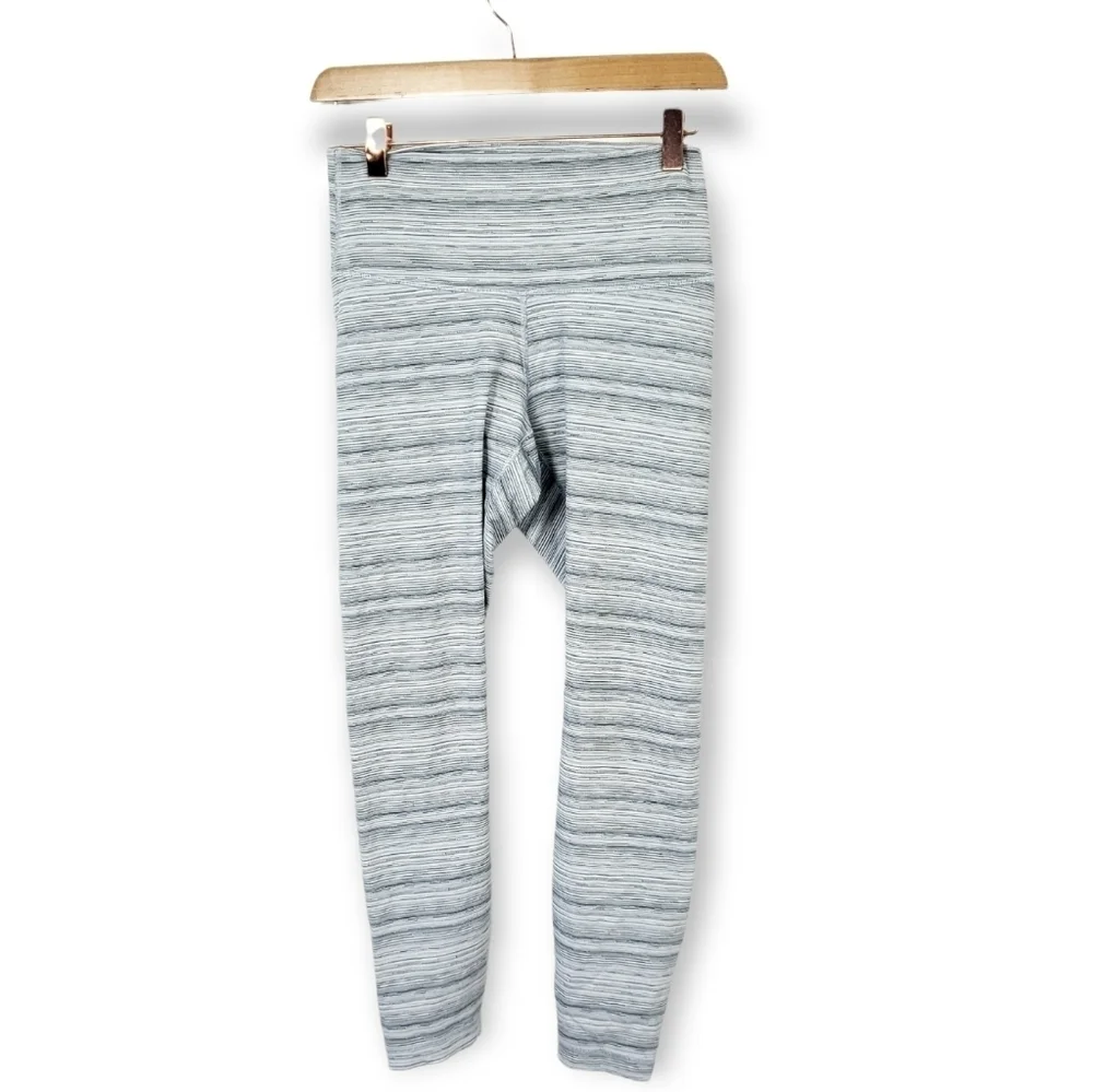 Lululemon leggings bundle x 3 pairs  all size 4 - Picture 5 of 16